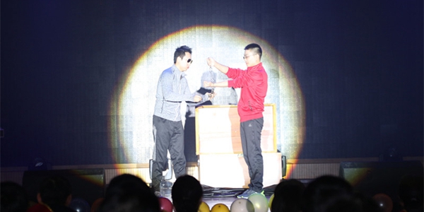 14、檢測(cè)公司魔術(shù)《逃脫》.jpg